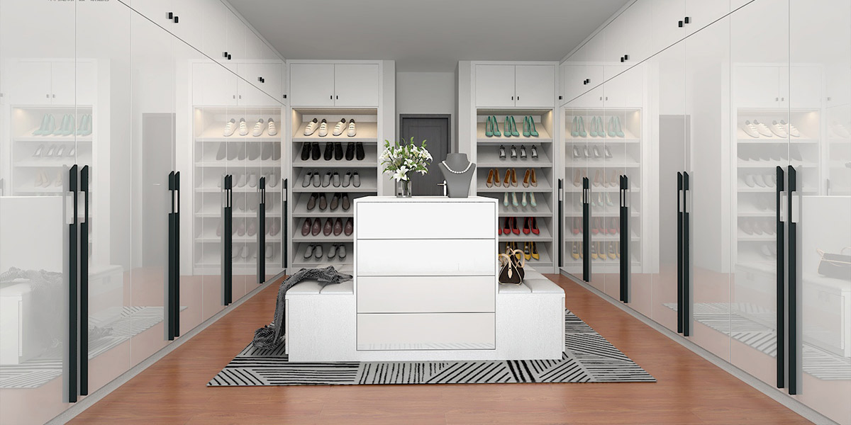 Master Walk in Closet